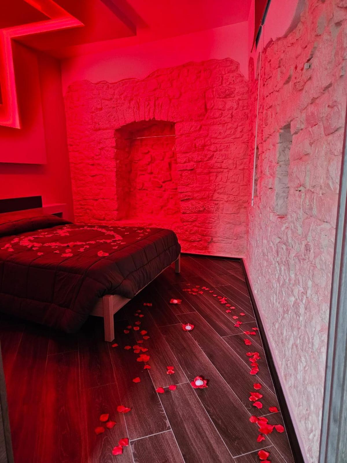 Luxuite Spa Con Piscina E Jacuzzi Alberobello Exteriér fotografie