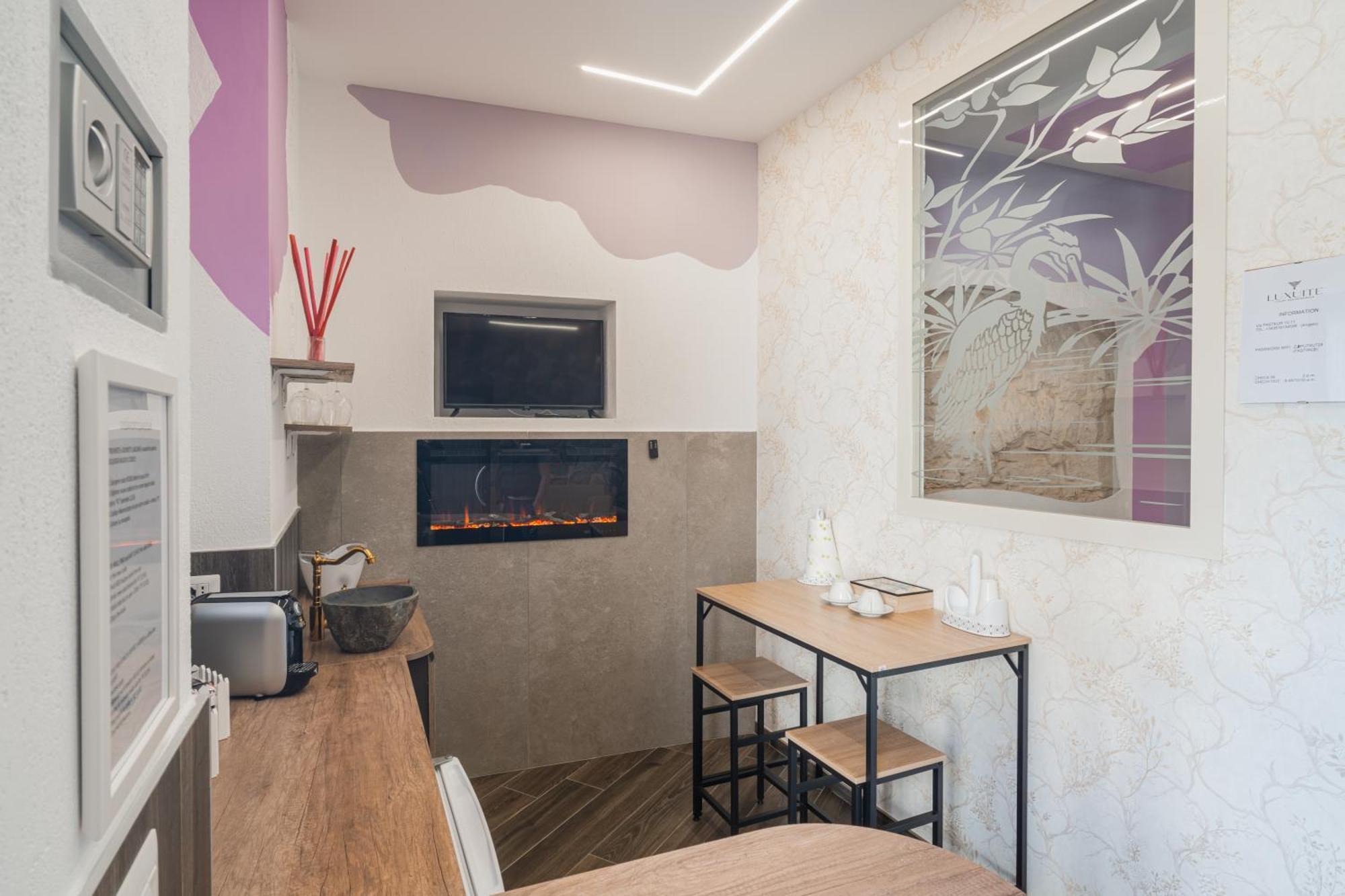 Luxuite Spa Con Piscina E Jacuzzi Alberobello Exteriér fotografie