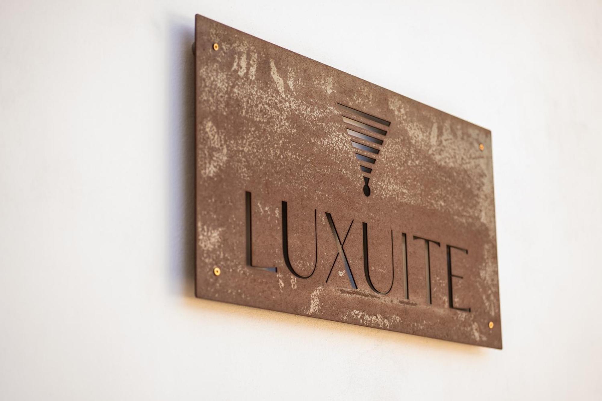 Luxuite Spa Con Piscina E Jacuzzi Alberobello Exteriér fotografie