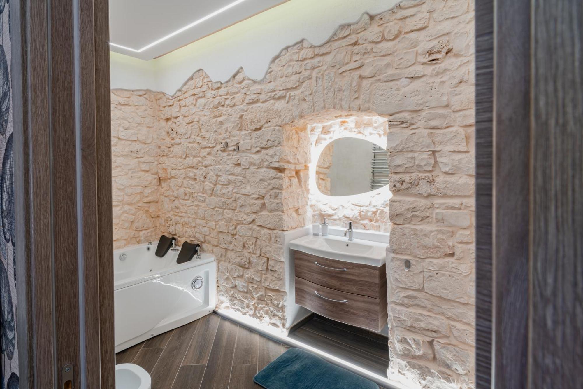 Luxuite Spa Con Piscina E Jacuzzi Alberobello Exteriér fotografie