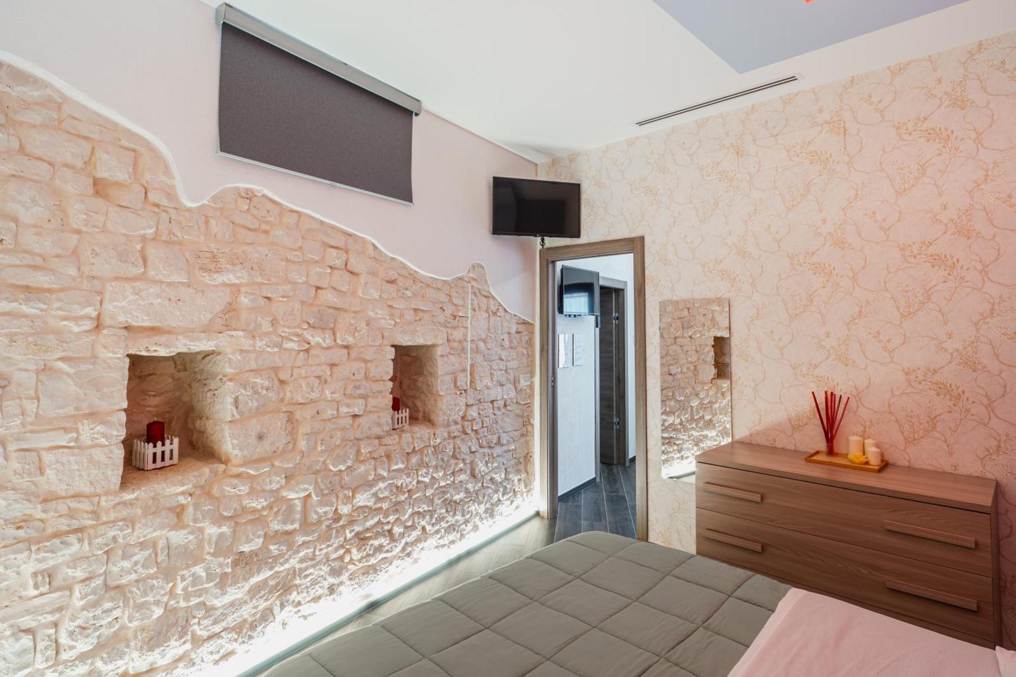 Luxuite Spa Con Piscina E Jacuzzi Alberobello Exteriér fotografie